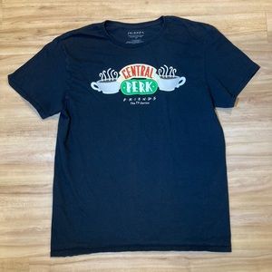 Friends Central Perk Tee Shirt Size Large